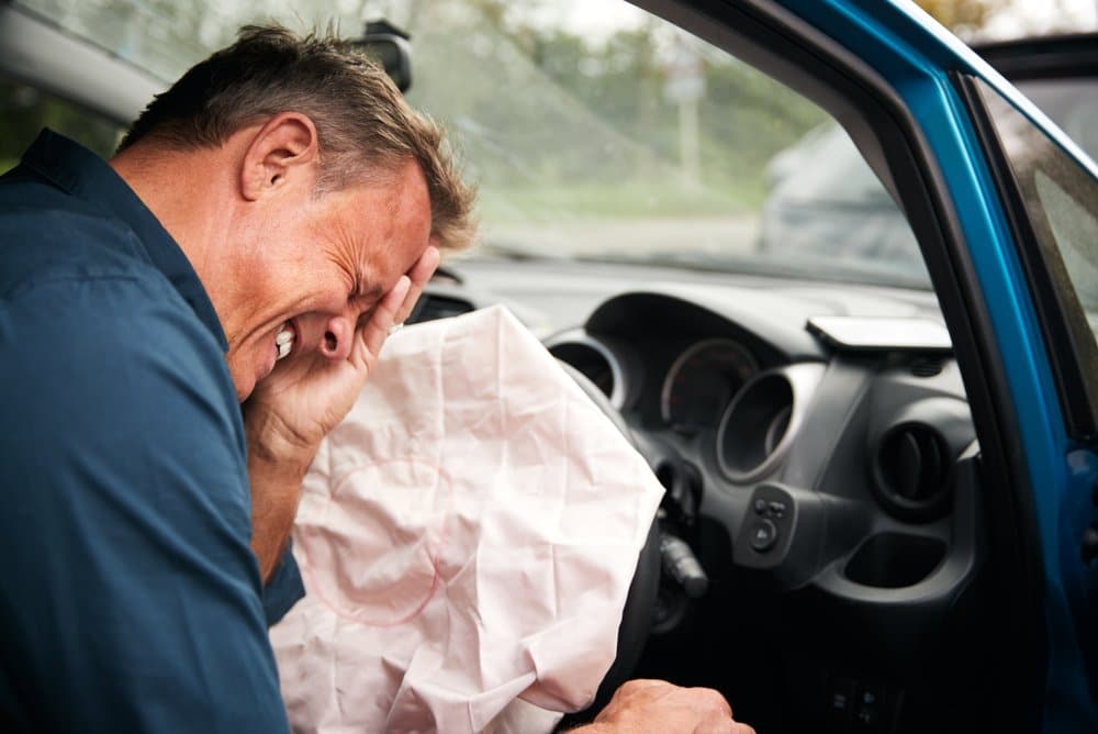 Verkeersongeval in de auto